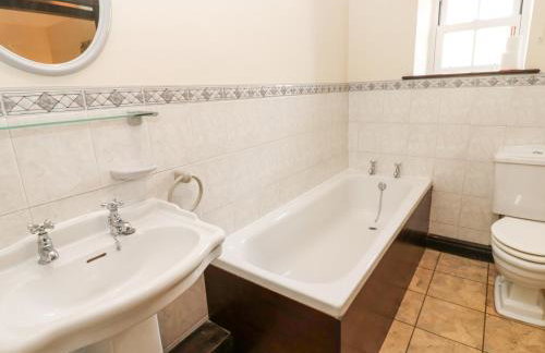 Pencroft Cottage - Photo 26