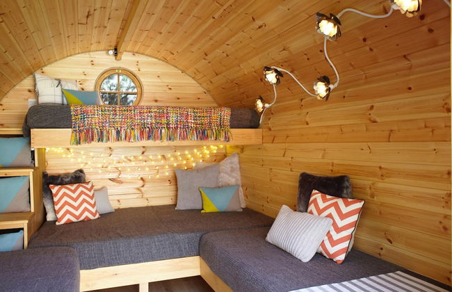 Gothic Cottage Hot Tub Fire Pit Pizza Oven Gas Bbq - Foto 20