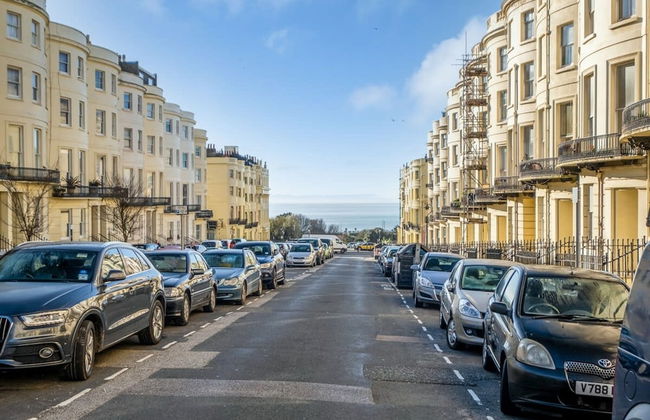 Host Stay Brunswick Apartment - Photo 9