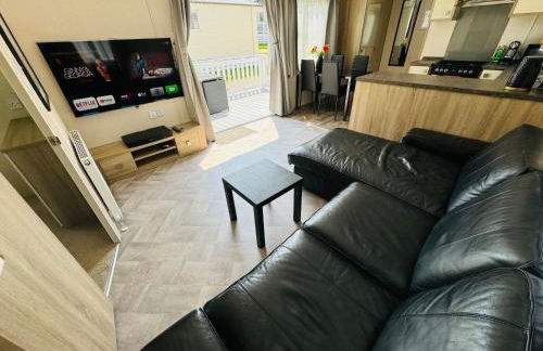 Rosa - Bournemouth Holiday Home - Photo 3