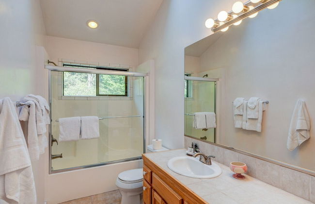 Pacific Splendor Private Hot Tub w/ Views! - Foto 18