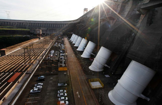 Tour panoramico della diga di Itaipú - Foto 8