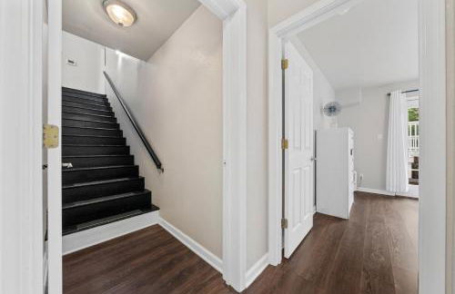 Pool, Hot Tub, Game Room & Sleeps 18! By StayLage - Foto 33