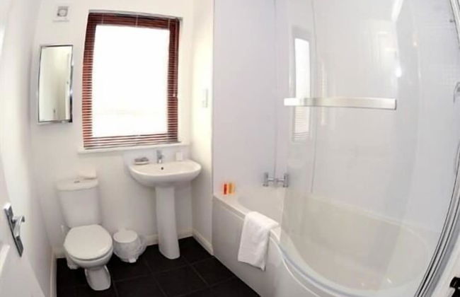 Aberdeen Serviced Apartments - Bloomfield - Photo 18