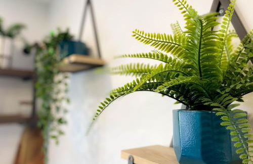 Cosy 4 Bedroom Town House with Mountain views, Private garden and ease of access into Abergavenny - Foto 26