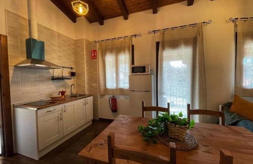 APARTAMENTOS DOÑA JIMENA DEL AMBROZ 4 Estrellas complejo único en el centro del pueblo - Foto 49