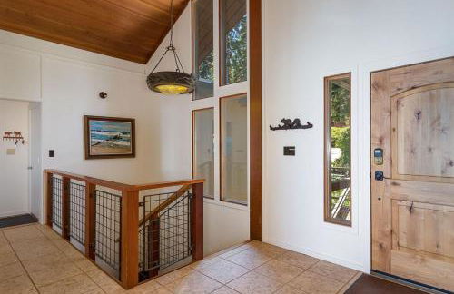 Luxury Lakeview Retreat - Hot Tub, SUP, Sauna & More! - Foto 36