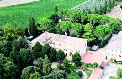 Villa Buonsignori - Wine & Olive Oil Farm - Foto 18