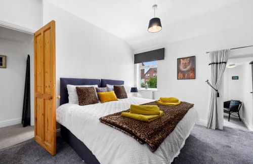 No24Sandbach - Home from Home - Exclusive Dog Friendly House & Garden - Photo 27