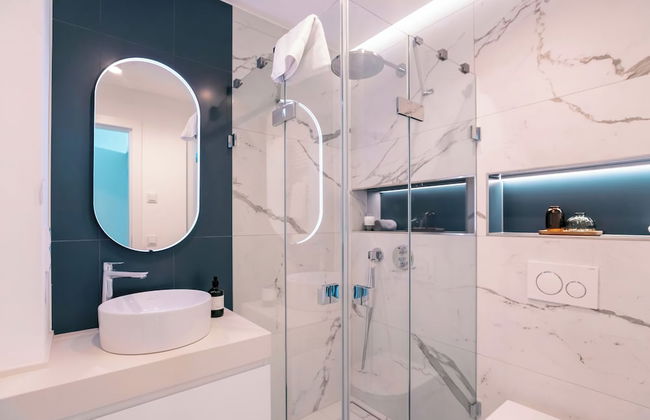 Media Bay Apartments - Photo 14