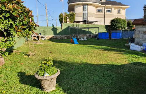 Precioso chalet cerca de la playa de Samil - Foto 3