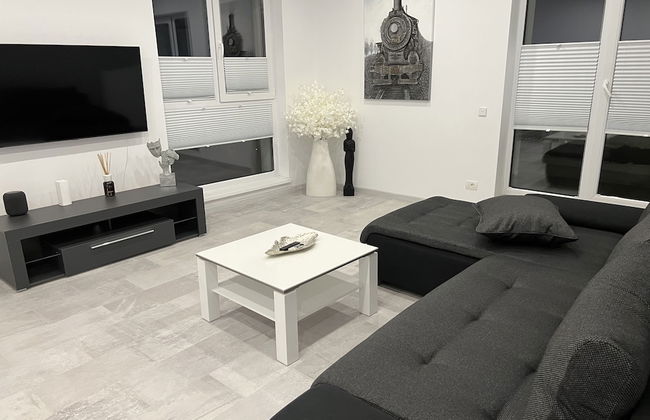 Amazing 2-Room Penthouse Cityview W13 - Foto 1