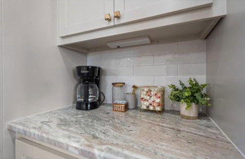 Group Ready! 3BR Home Near WinStar - Foto 12