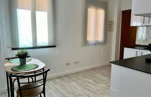 Apartment with Private Rooftop by Easytrip - Foto 3