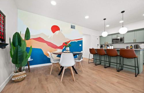 Boho Vibe Townhome King Bed Garage SLC - Foto 1