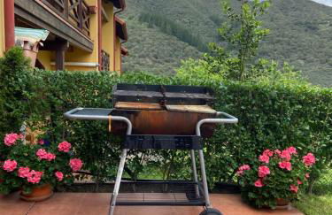 PRECIOSO CHALET JUNTO A POTES CON PISCINA-4 Hab,3 Baños - Photo 3