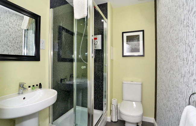 Apartment in Aberdeen - Photo 32