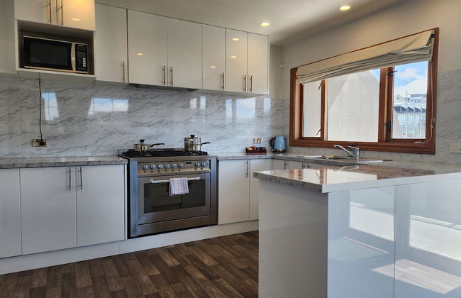 U Suites on Courtenay - Photo 49