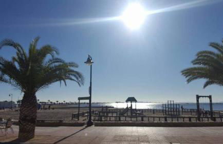 Luxury large 2 bedroom Apartment 10 min walk to Villamartin Plaza - Foto 32