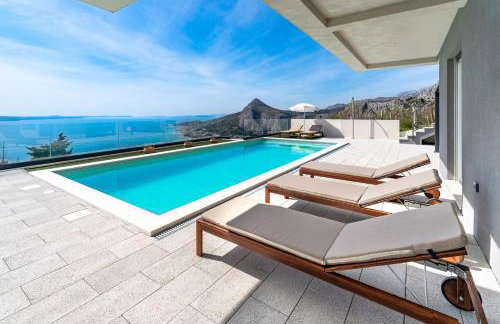 Villa BAMM with heated 36sqm pool, 5 en-suite bedrooms and panoramic sea views - Foto 8