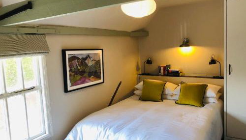 Tudor House - Foto 1