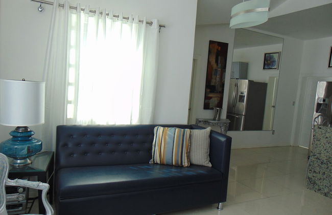 Modern Townhome Prime Location - Foto 17