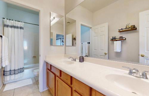 Hot Tub and Game Room Poolside Paradise in Phoenix! - Foto 23