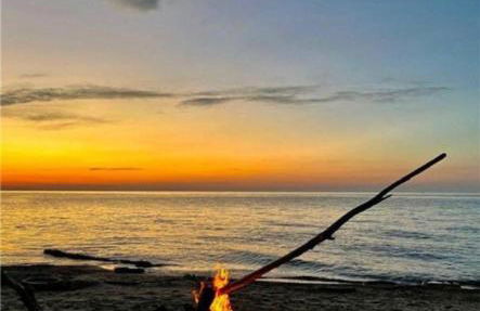 Lakeview - Lake Erie - Ashtabula, OH - 5 Min to GOTL - Fireplace- Deck - King Bed - Foto 26