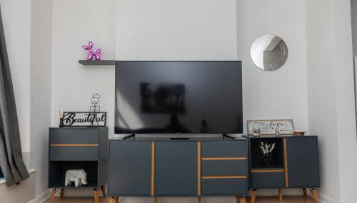 Sunrise Central - Photo 1