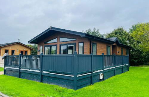 Blue Bell Lodge with Hot Tub Malton - Foto 1