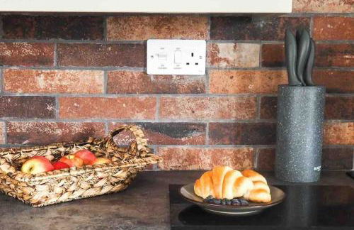 Large Cottage, Beach, Pubs Shops, Netflix, BBQ, Dog Friendly - Foto 5