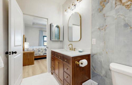 Greens and Golf Getaway- Units A and B - Foto 32