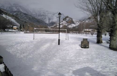 Adosado con gran terraza - Foto 22