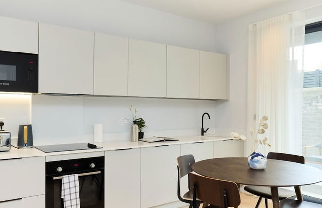 The Brondesbury Quarters - Modern 2bdr Flat With Balcony Parking - Foto 2