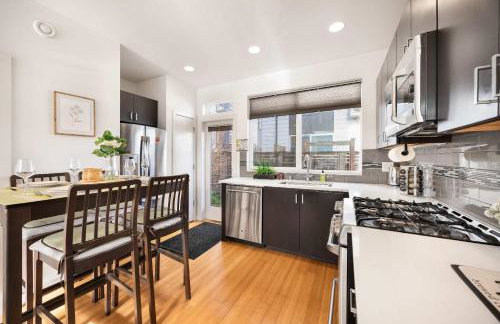 Designer Fremont Retreat w Mount Views & Office - Photo 15