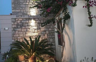 Aloe Apartment in Epidaurus - Photo 9