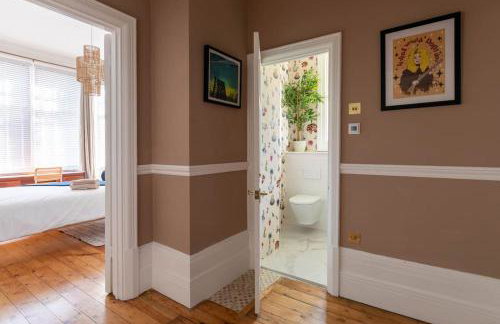 Wolverdene - Entire ground floor flat with garden - Foto 47