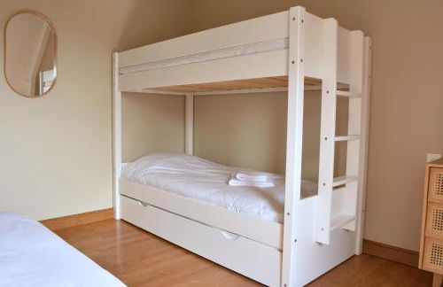 Gîte La Mancellière - Maison familiale 12-15 pers, grand jardin, jeux & pétanque - Pleine nature - Foto 43