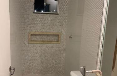 Apartamento panorâmico com 2 suítes 1 quarto - Foto 14