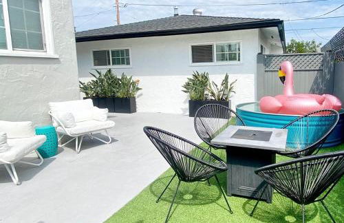 Crown Point Home w/ Cowboy Pool 2 Blocks to Bay - Foto 2