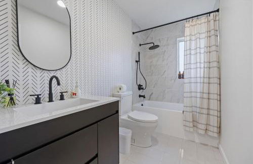 Family Staycation Retreat 7BDR Sauna Games - Foto 30