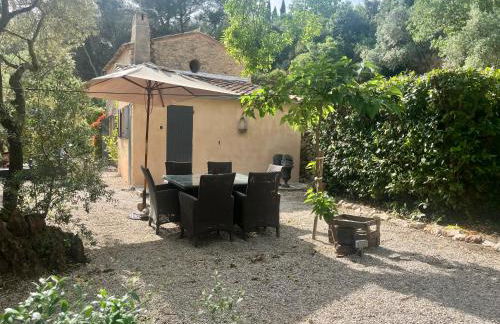 Aix-en-Provence, Bastidon provençal plein cœur de la forêt avec vue unique - Foto 4