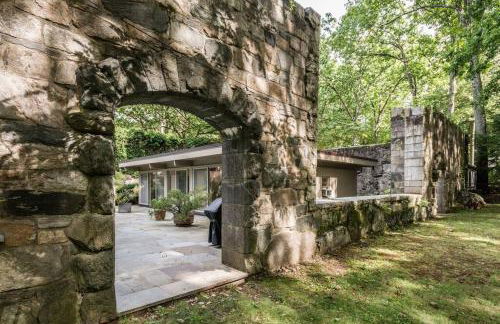 Midcentury Modern ZenHouse Sculptor Studio - Foto 3