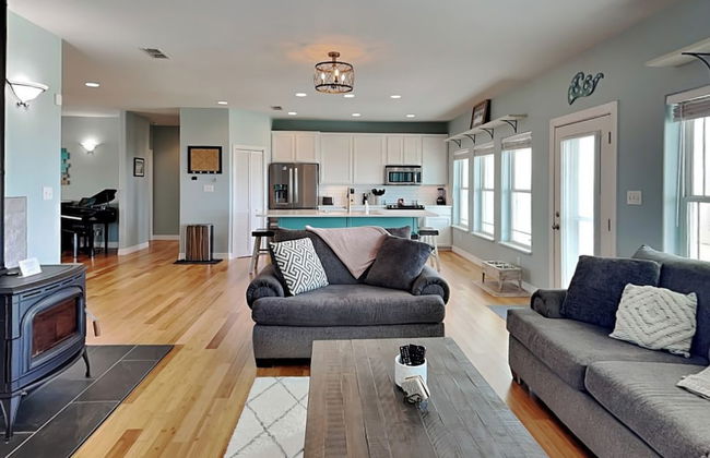 Papa's Place by Miss Kitty’s - Photo 34