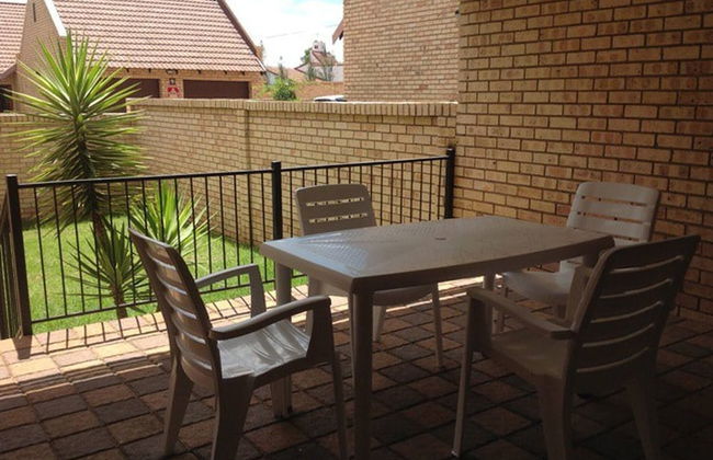 Fully Furnished Pentagon Park - Foto 5