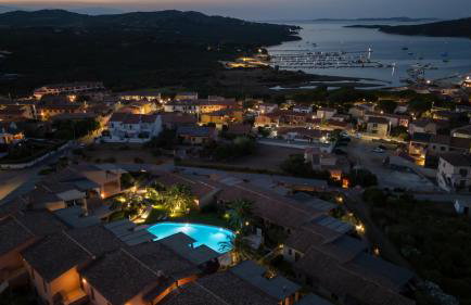Fiordo's House - pool view - Foto 15