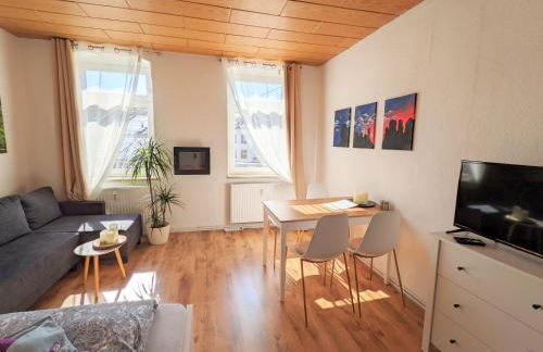 R3 - Urlaubsmagie - Helle Wohnung mit Garten & Pool - Foto 3