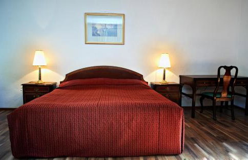 Zamek w Dzięgielowie - Foto 5