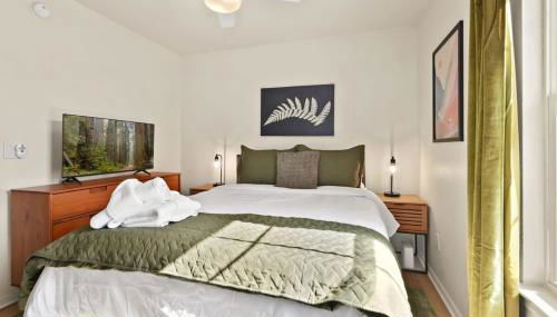 Easy E-0 3 MI Walk to DT & Momentary - Foto 5