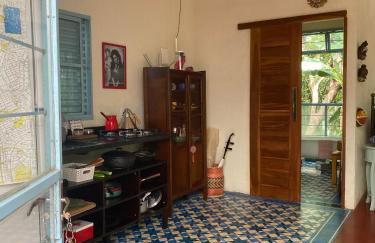 Sitio Cocoroca - casa com banheira, vista para a mata e acesso ao rio - Foto 9